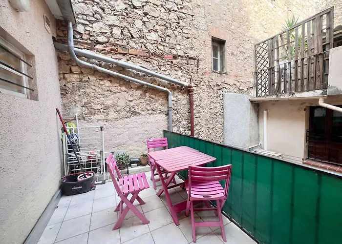 A043-Functional Studio Downtown Cannes