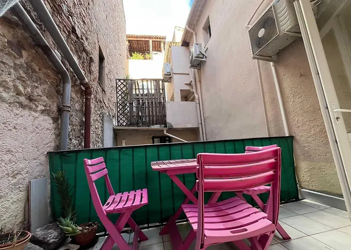 A043-Functional Studio Downtown Cannes